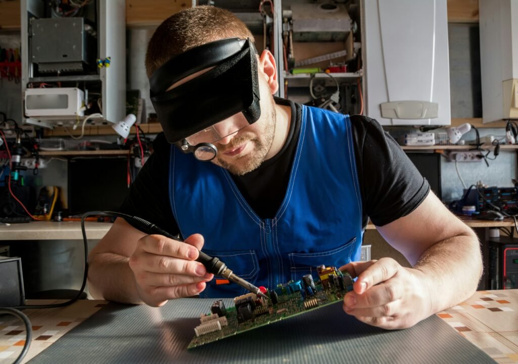 What is AC and DC Current? How They Work, Uses, Safety, and Risks