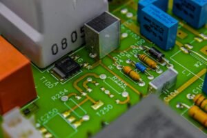 How Chipsets Power Smart Homes and IoT Devices (2025 Edition)